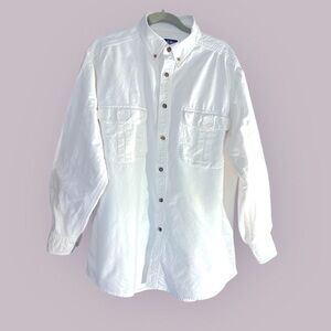 WOOLWICH
Men’s Heavyweight White cotton tortoise button down long sleeve shirt L